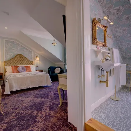 Palacio Das Especiarias 4*